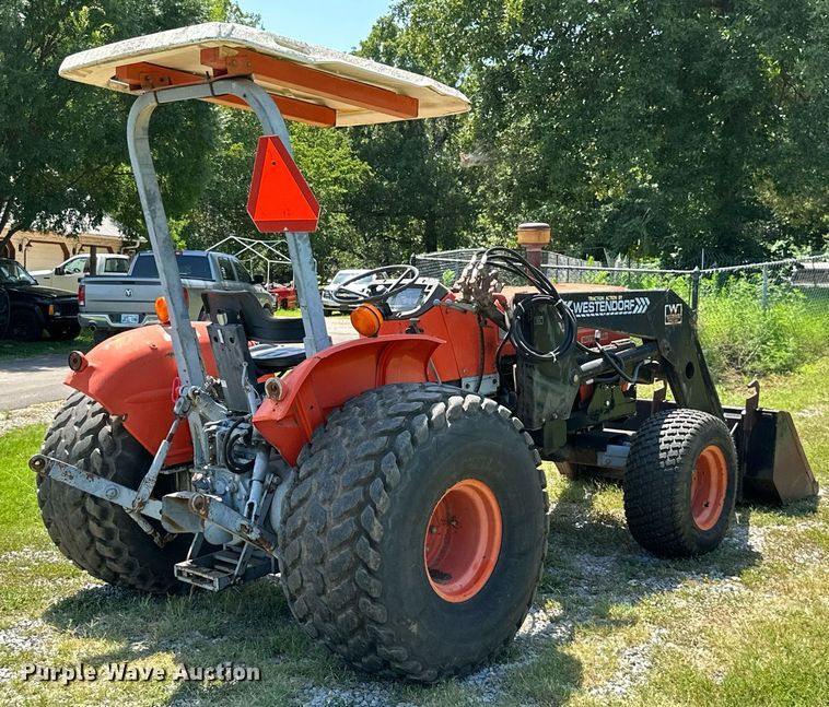 image for item ML9086 Kubota M4030S  MFWD tractor