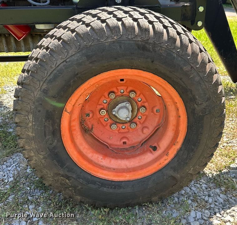 image for item ML9086 Kubota M4030S  MFWD tractor