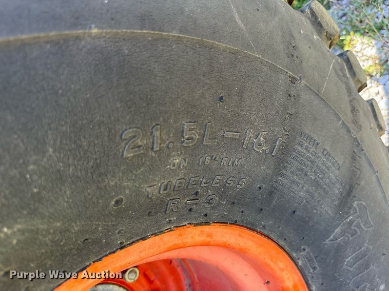 image for item ML9086 Kubota M4030S  MFWD tractor