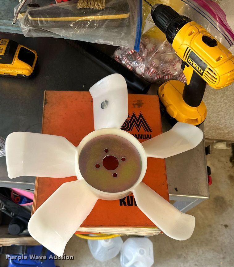 image for item ML9086 Kubota M4030S  MFWD tractor