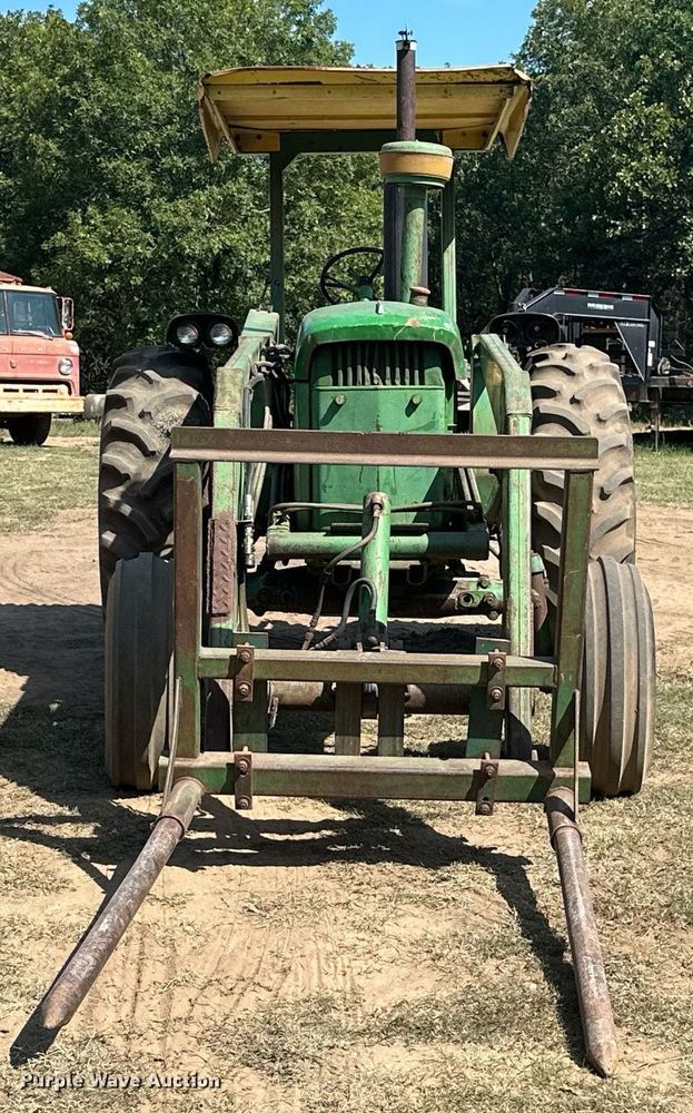 image for item ML9110 1967 John Deere 4020  tractor
