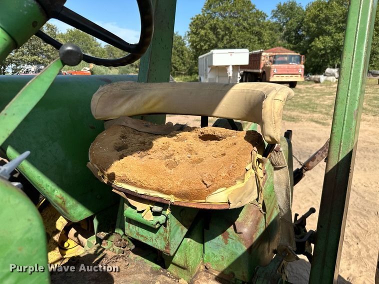 image for item ML9110 1967 John Deere 4020  tractor