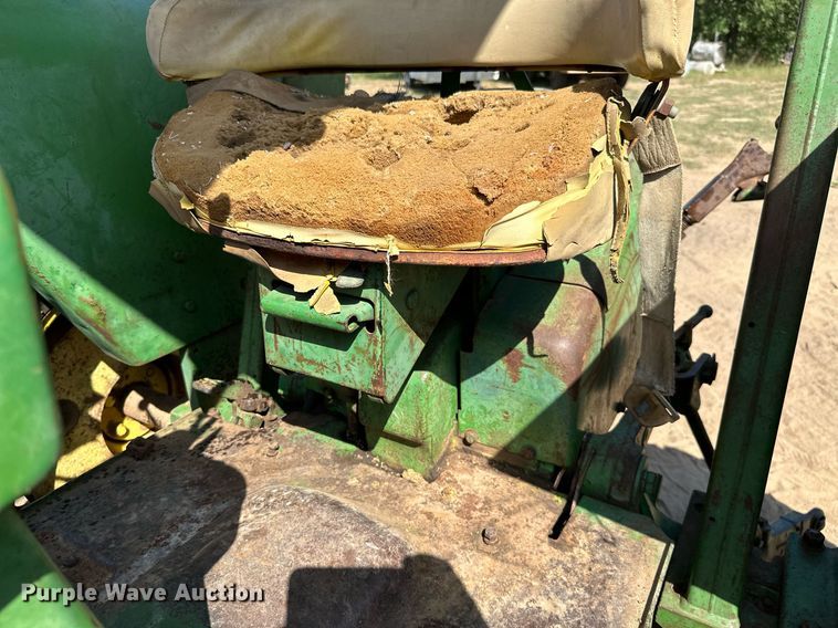 image for item ML9110 1967 John Deere 4020  tractor