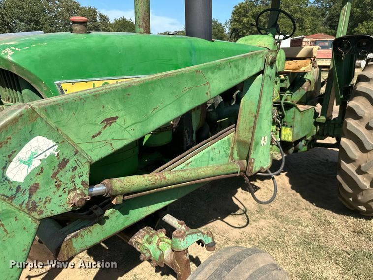 image for item ML9110 1967 John Deere 4020  tractor