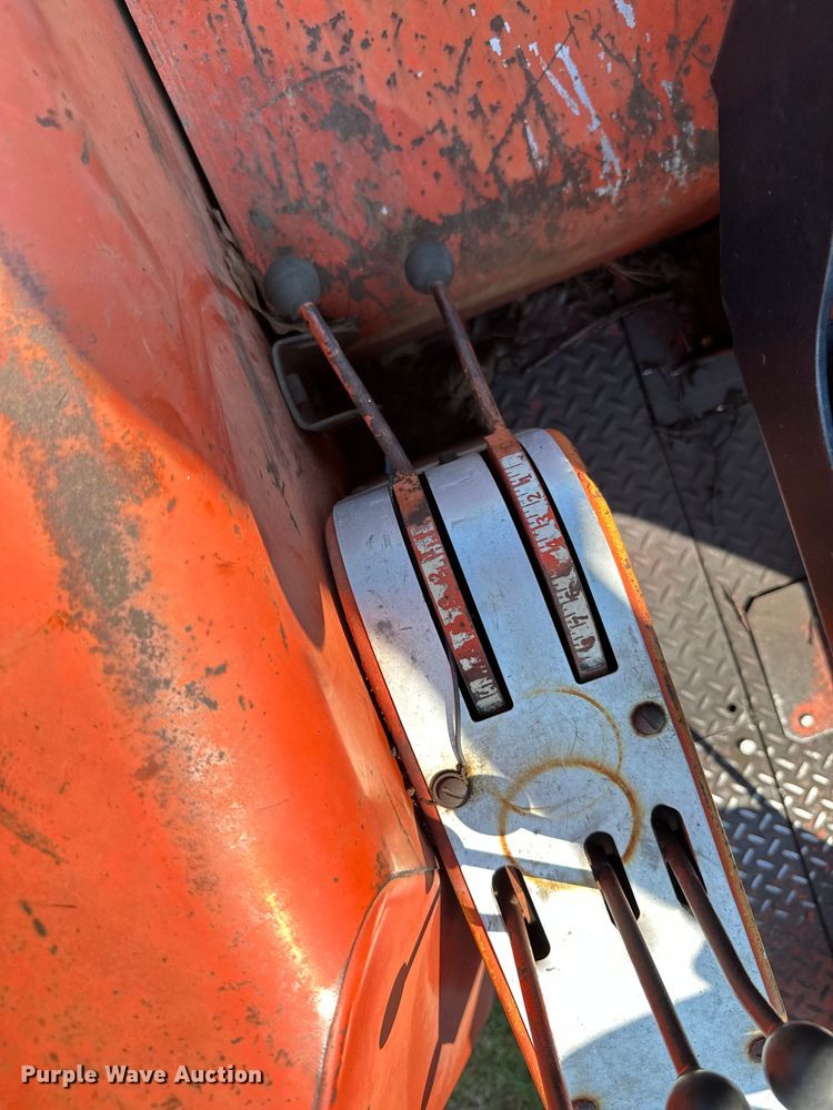 image for item ML9136 Allis Chalmers 190XT  tractor