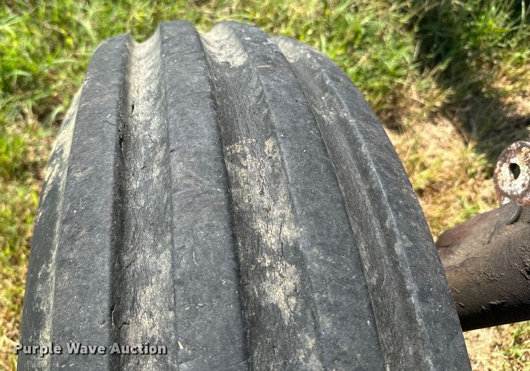 image for item ML9136 Allis Chalmers 190XT  tractor