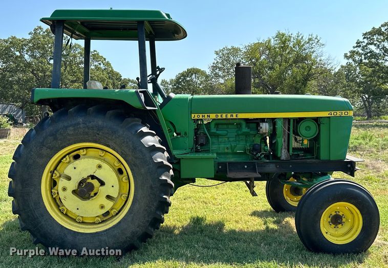 image for item ML9137 1973 John Deere 4030H  tractor