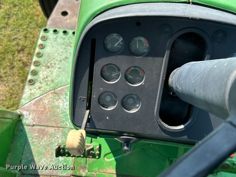 image for item ML9137 1973 John Deere 4030H  tractor