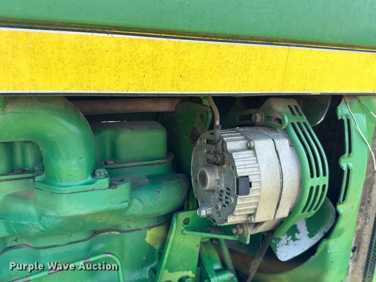 image for item ML9137 1973 John Deere 4030H  tractor