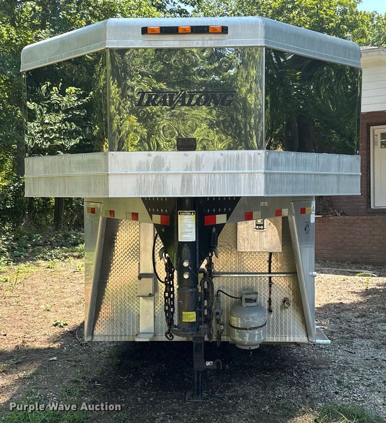 image for item ML9139 2000 Liberty Travalong  horse trailer