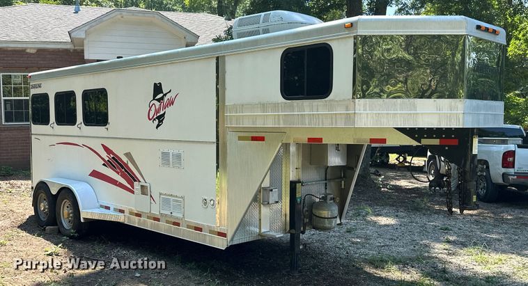 image for item ML9139 2000 Liberty Travalong  horse trailer
