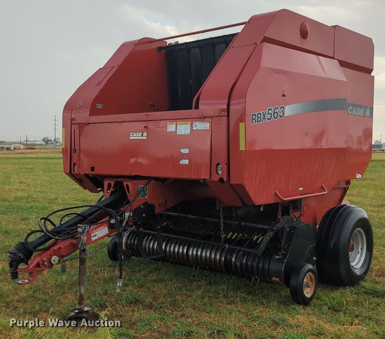 image for item MY9896 2007 Case RBX563  round baler