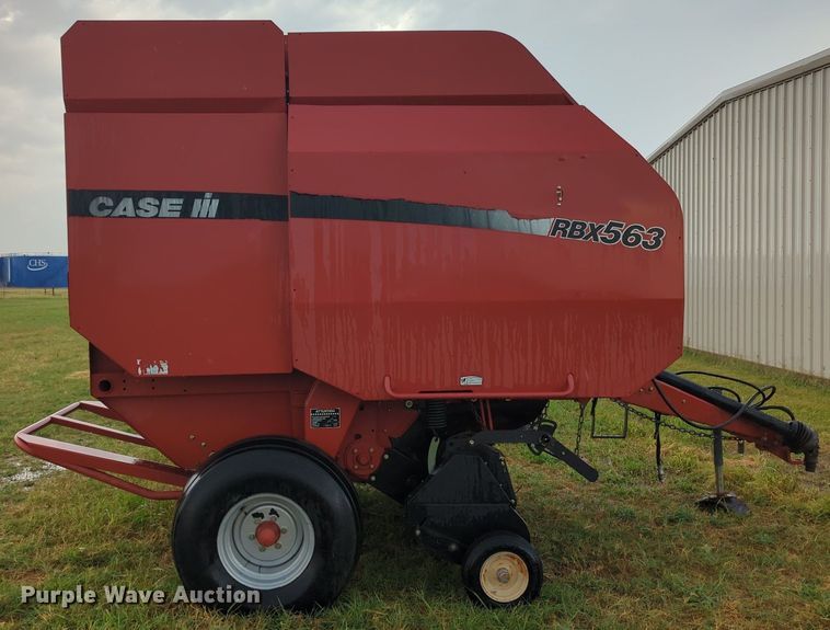 image for item MY9896 2007 Case RBX563  round baler
