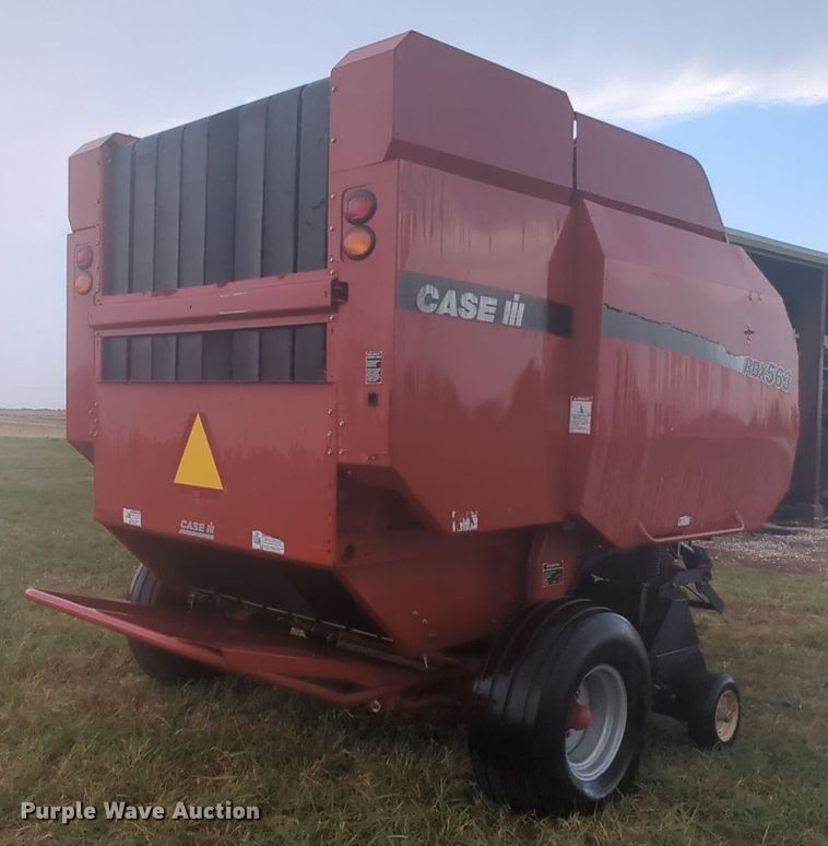 image for item MY9896 2007 Case RBX563  round baler