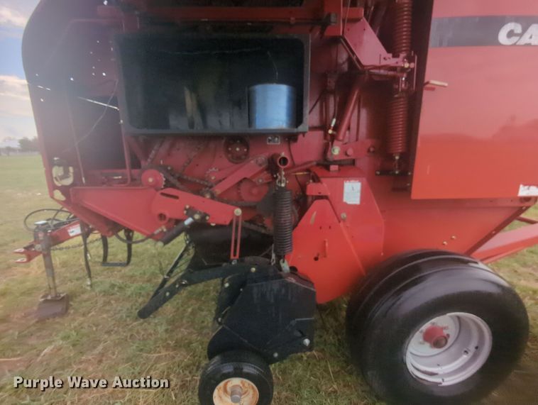 image for item MY9896 2007 Case RBX563  round baler