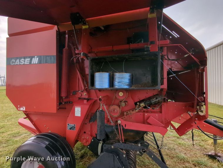 image for item MY9896 2007 Case RBX563  round baler