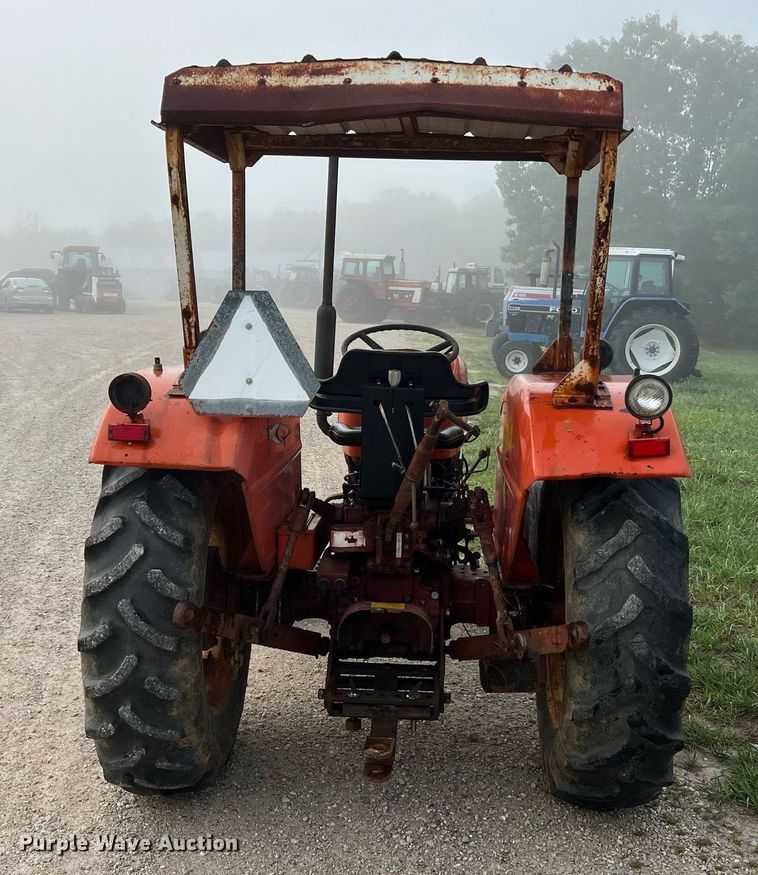 image for item NA9079 1978 Allis Chalmers 5040  tractor