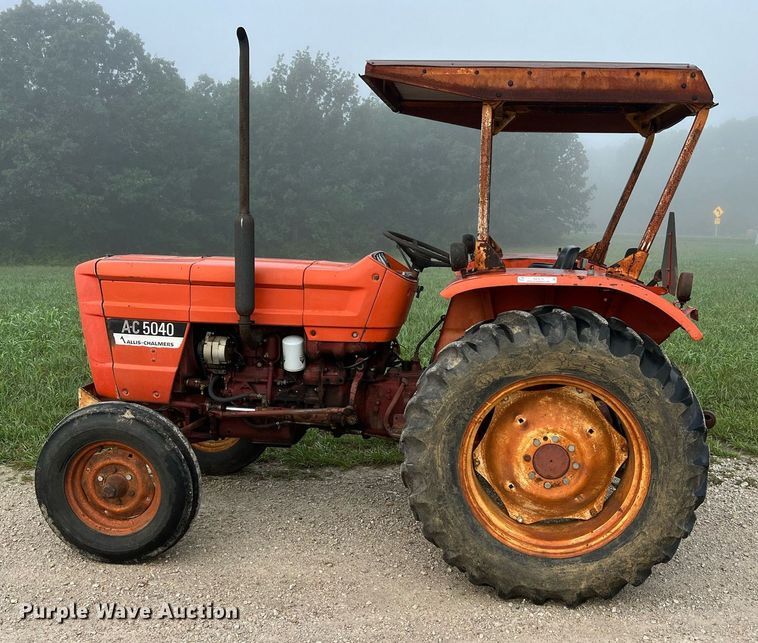 image for item NA9079 1978 Allis Chalmers 5040  tractor