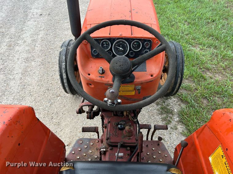 image for item NA9079 1978 Allis Chalmers 5040  tractor