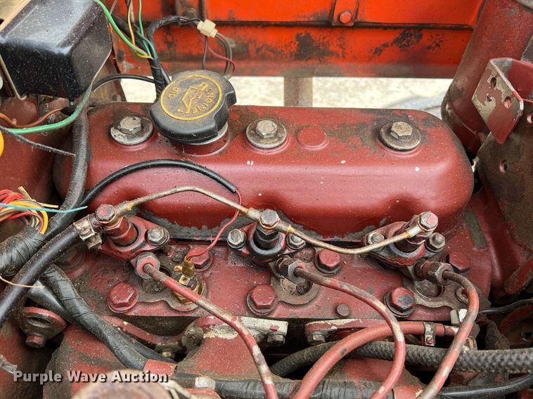 image for item NA9079 1978 Allis Chalmers 5040  tractor