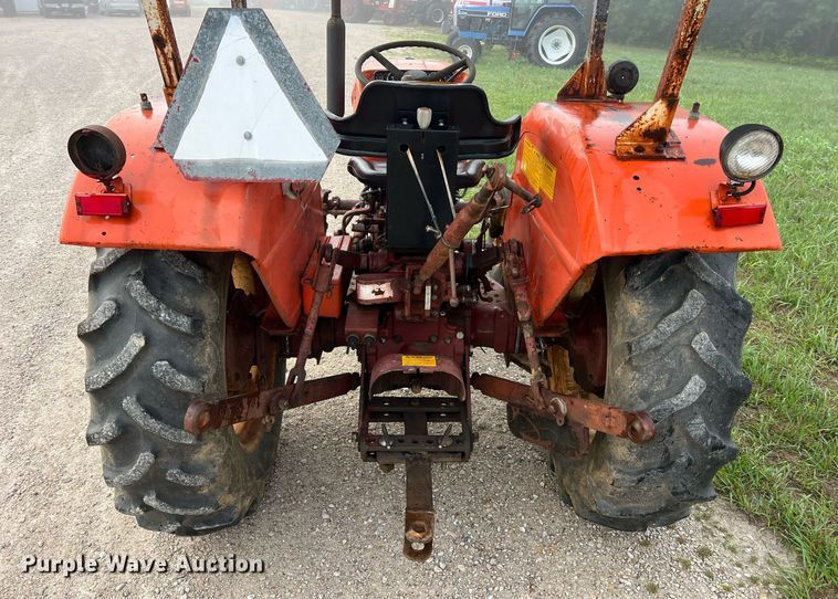 image for item NA9079 1978 Allis Chalmers 5040  tractor