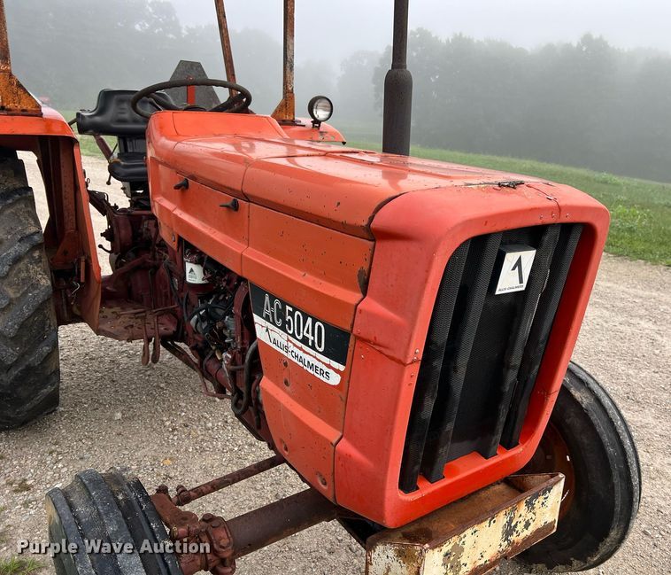 image for item NA9079 1978 Allis Chalmers 5040  tractor