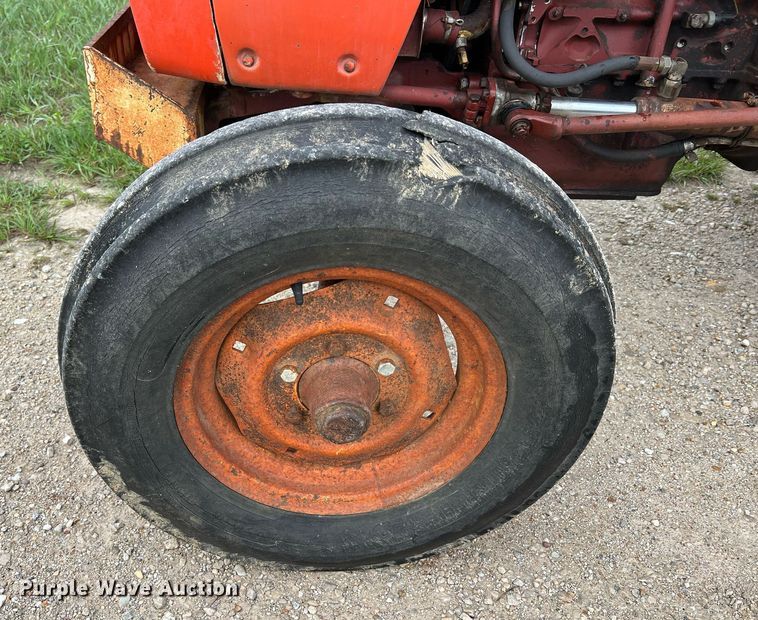 image for item NA9079 1978 Allis Chalmers 5040  tractor