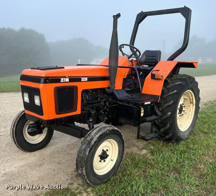 image for item NA9080 Zetor 3320  tractor