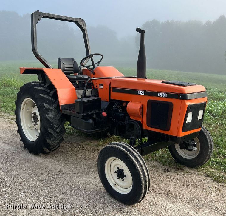 image for item NA9080 Zetor 3320  tractor