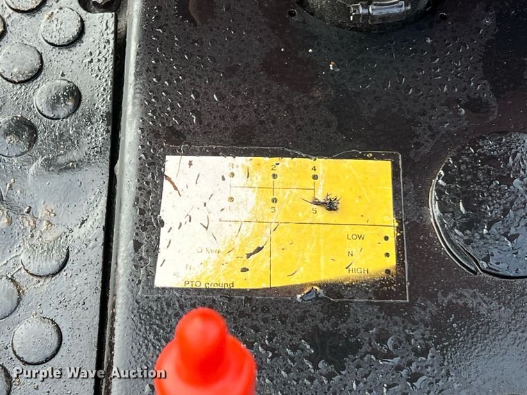 image for item NA9080 Zetor 3320  tractor