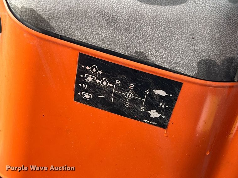 image for item NA9080 Zetor 3320  tractor