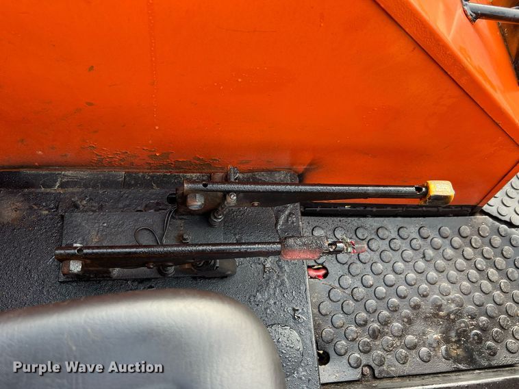 image for item NA9080 Zetor 3320  tractor