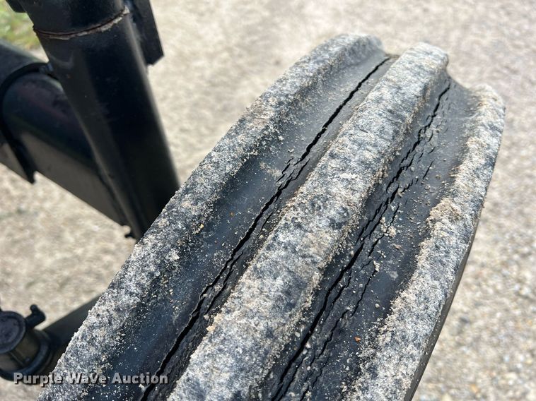 image for item NA9080 Zetor 3320  tractor