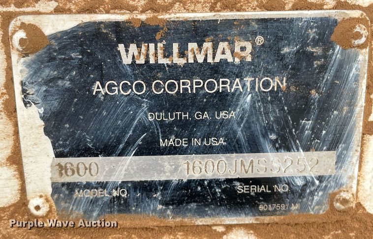 image for item NH9751 1993 International  fertilizer delivery truck