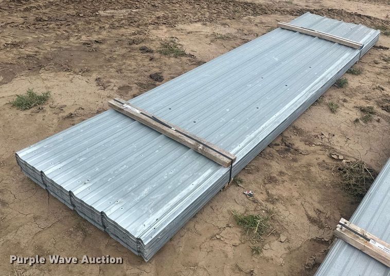 image for item NM9505 (160) sheets of metal siding/roofing