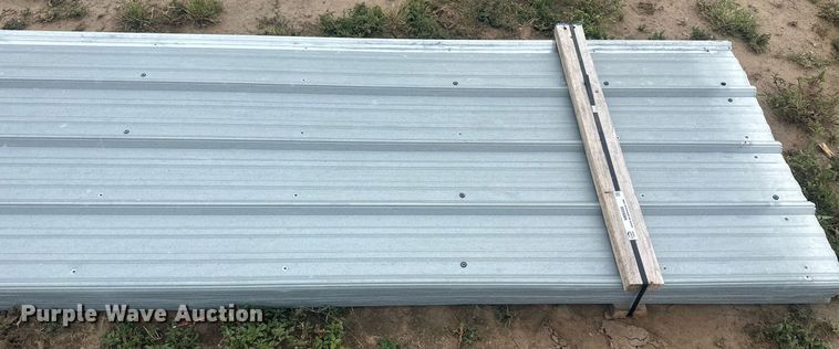image for item NM9505 (160) sheets of metal siding/roofing