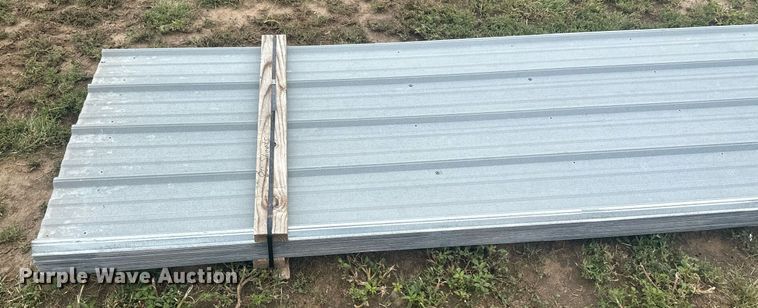 image for item NM9510 (120) sheets of metal siding/roofing