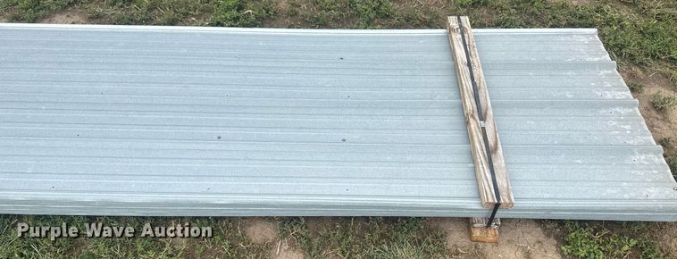 image for item NM9510 (120) sheets of metal siding/roofing