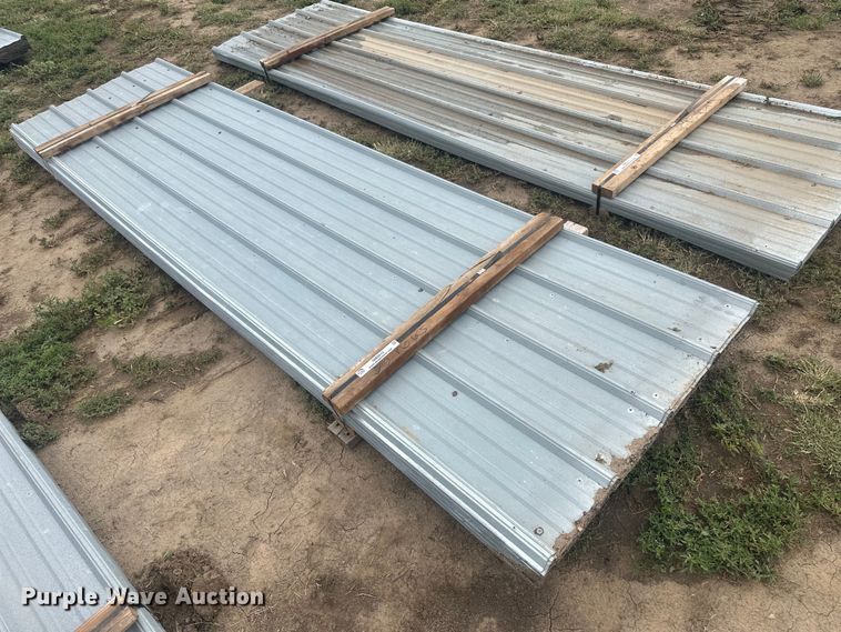image for item NM9512 (160) sheets of metal siding/roofing