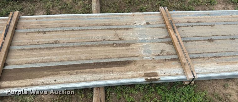 image for item NM9528 (100) sheets of metal siding/roofing