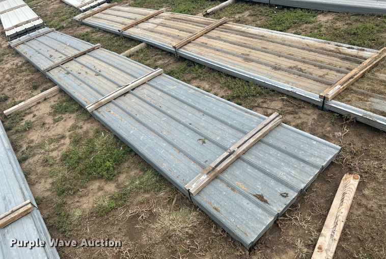 image for item NM9528 (100) sheets of metal siding/roofing
