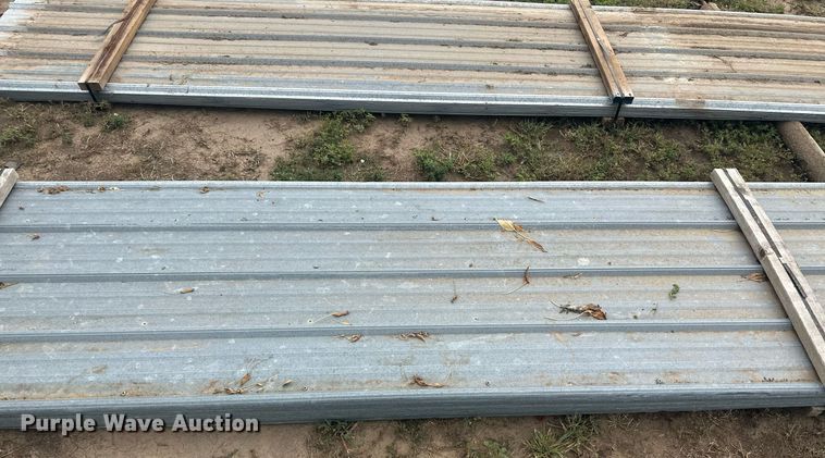 image for item NM9528 (100) sheets of metal siding/roofing
