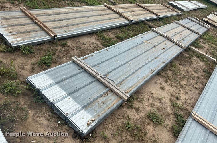 image for item NM9528 (100) sheets of metal siding/roofing