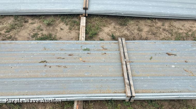 image for item NM9528 (100) sheets of metal siding/roofing