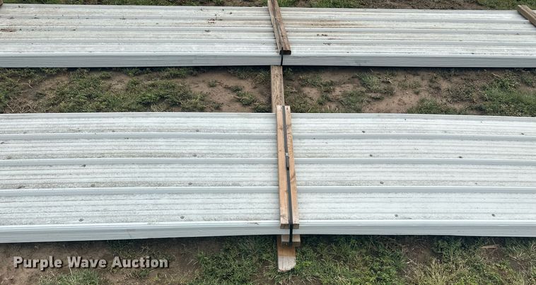 image for item NM9539 (150) sheets of metal siding/roofing