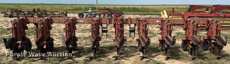 image for item NM9544 Krause 4706  row crop cultivator
