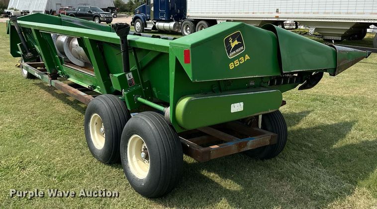 image for item NP9411 John Deere 853A  all-crop head