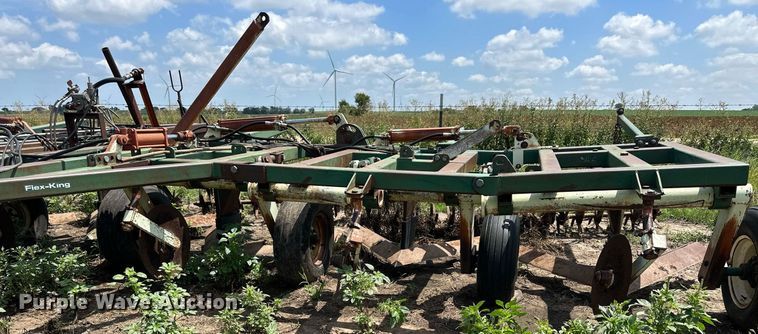 image for item NP9865 Flex King KM33  sweep plow