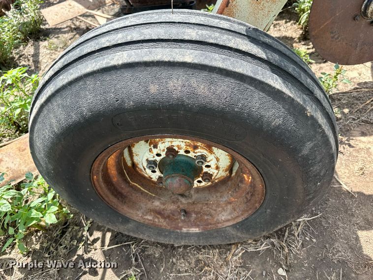 image for item NP9865 Flex King KM33  sweep plow