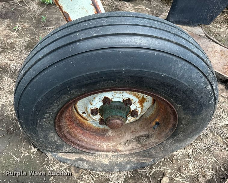 image for item NP9865 Flex King KM33  sweep plow